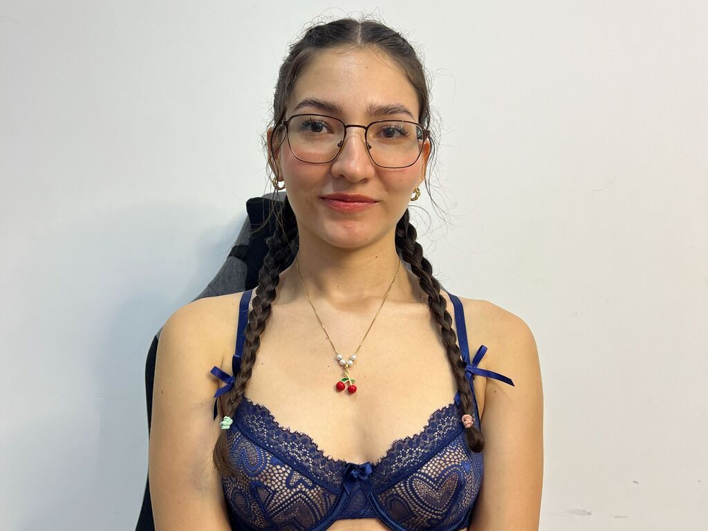 AndreaKalo live feed