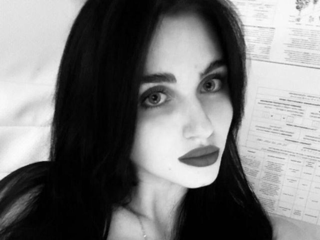 KarlyGuasp photos