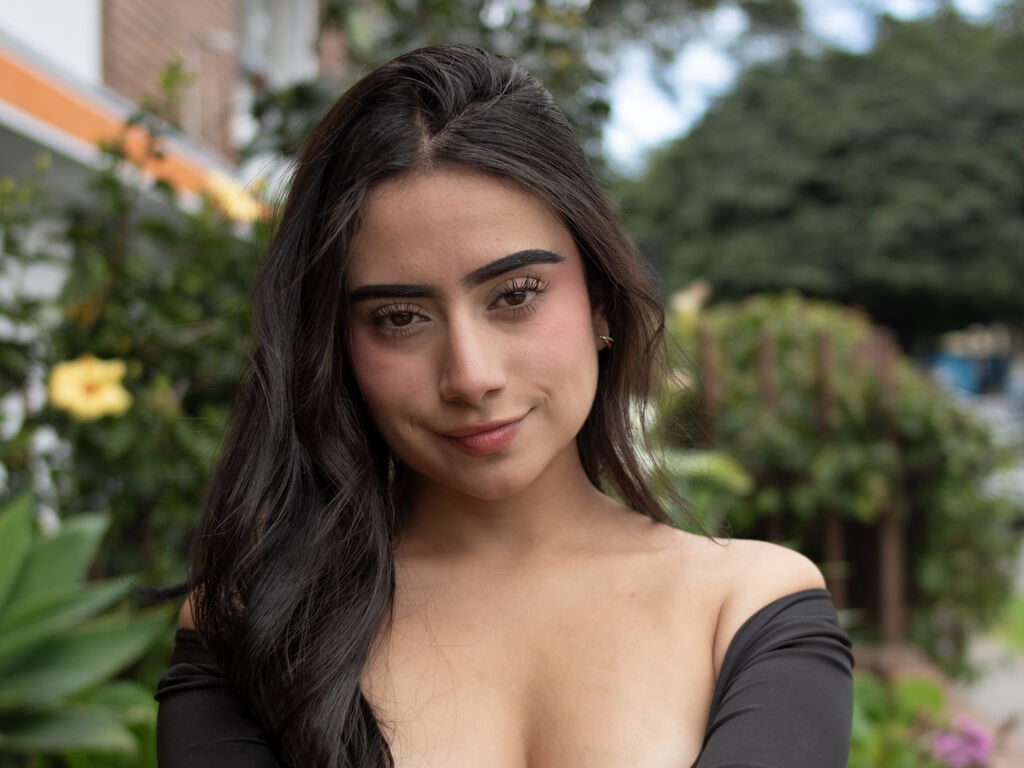 MaddieColinss photos