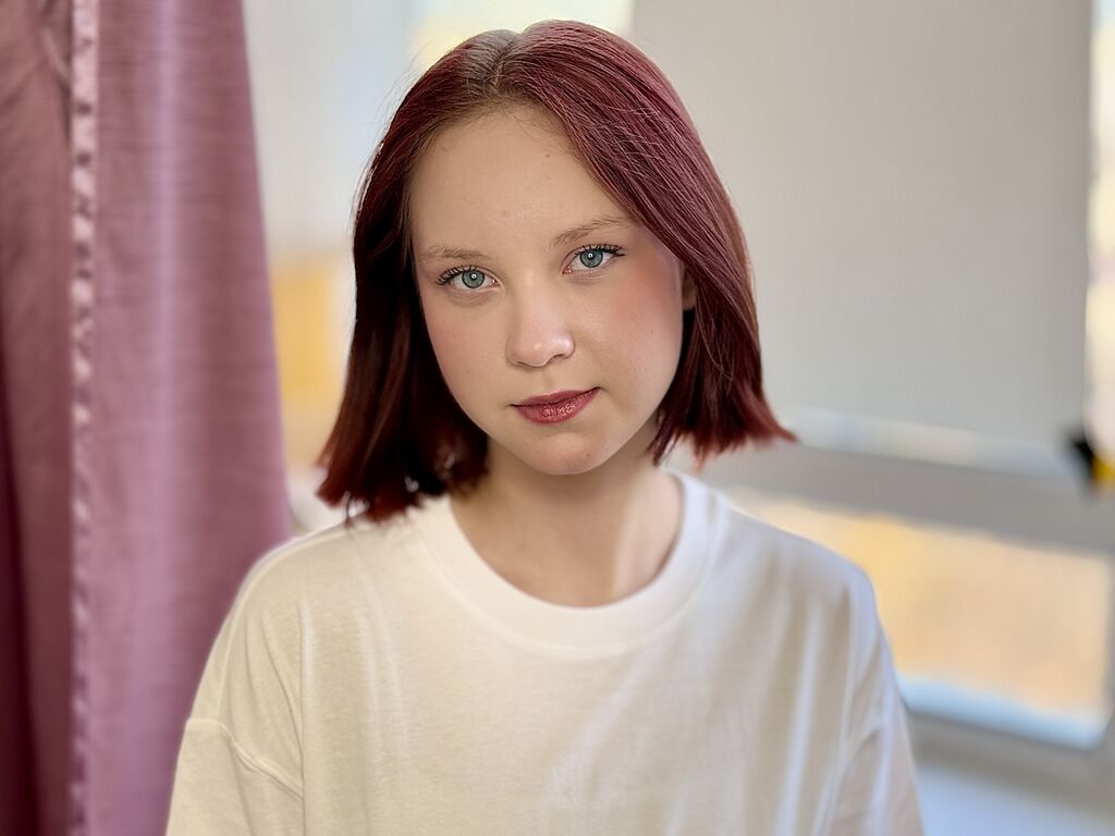 MaisieMundhenk photos