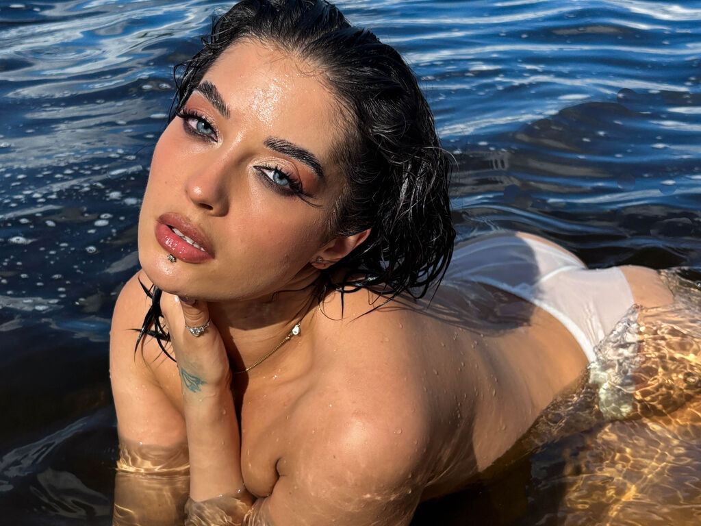 MilaBlack photos